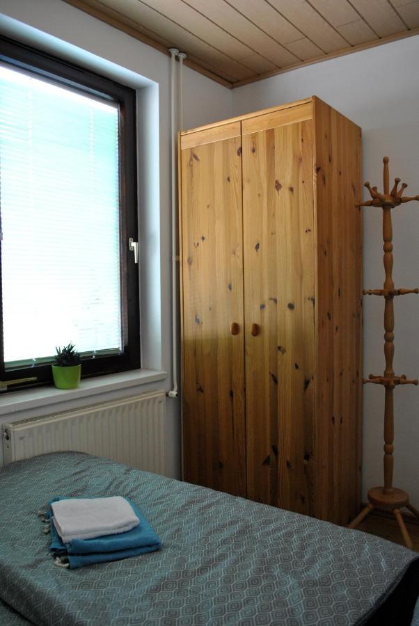 Riverside Village Apartment Бохин Екстериор снимка