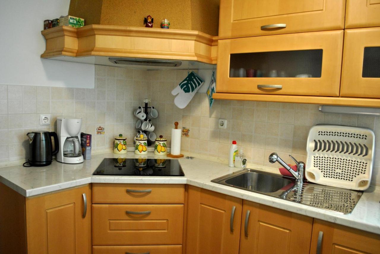 Riverside Village Apartment Бохин Екстериор снимка